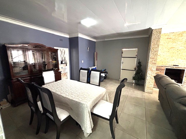 3 Bedroom Property for Sale in Roodekop Gauteng