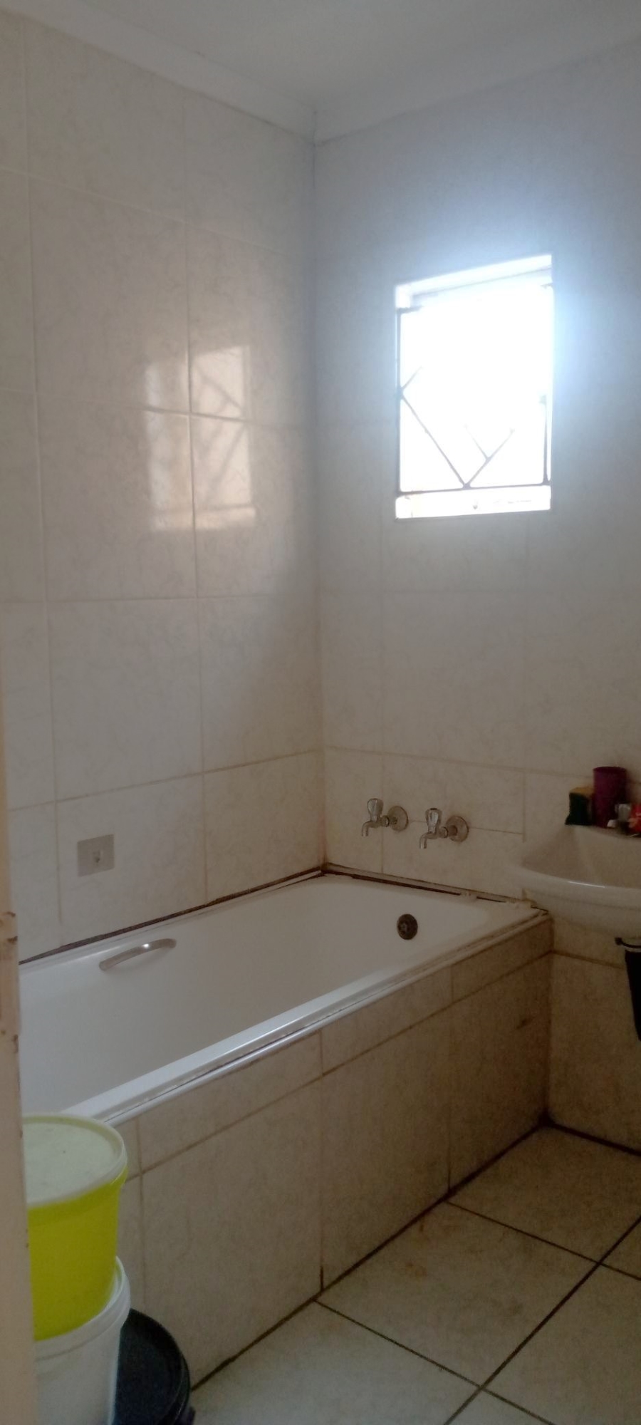 5 Bedroom Property for Sale in Mapleton Gauteng