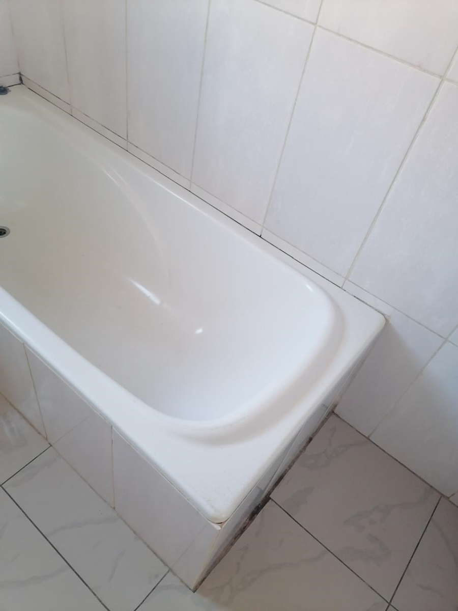 5 Bedroom Property for Sale in Windmill Park Gauteng