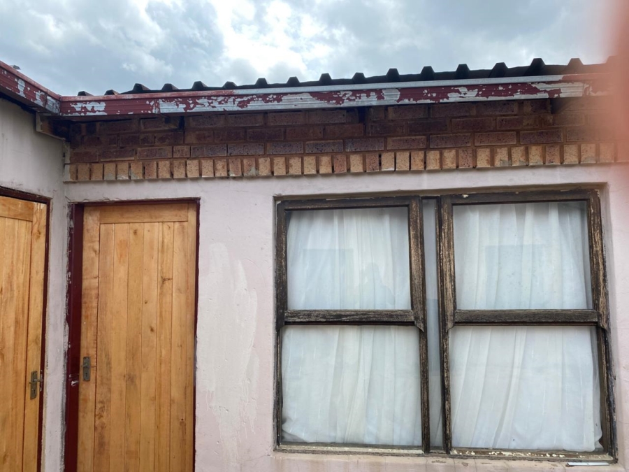 5 Bedroom Property for Sale in Windmill Park Gauteng