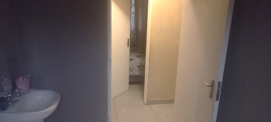 3 Bedroom Property for Sale in Buhle Park Gauteng