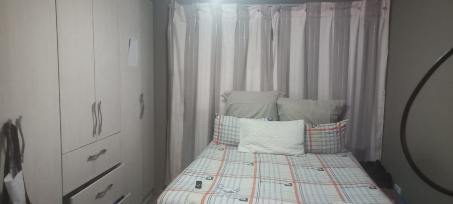 3 Bedroom Property for Sale in Buhle Park Gauteng