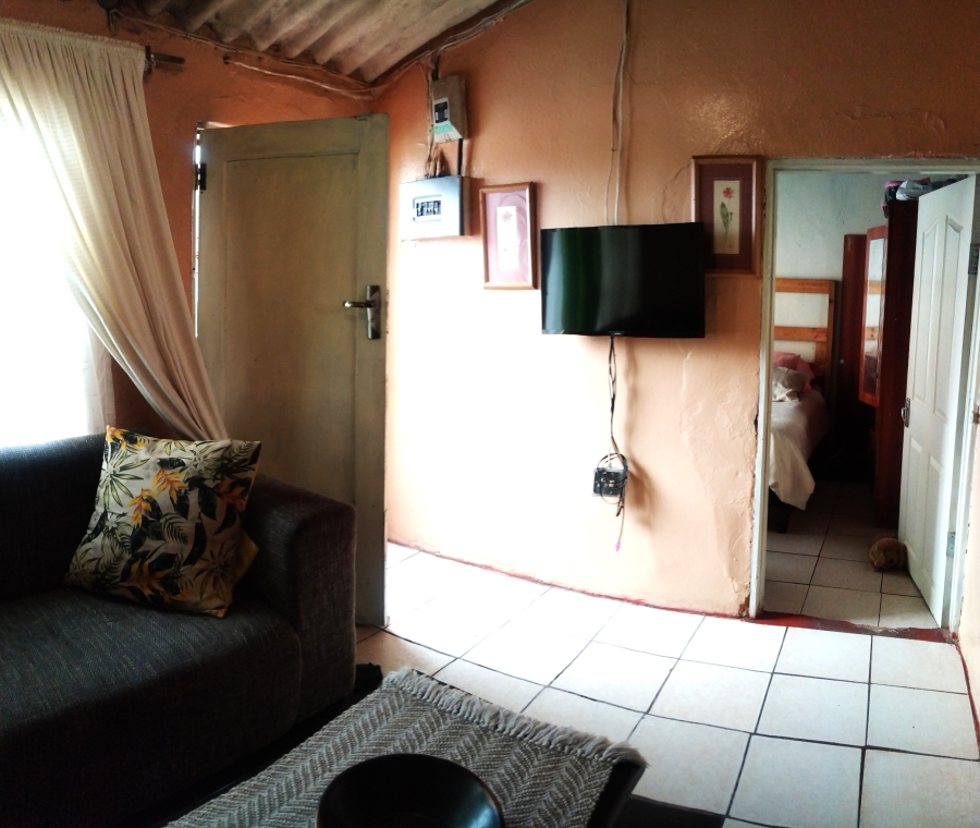 9 Bedroom Property for Sale in Tsakane Gauteng