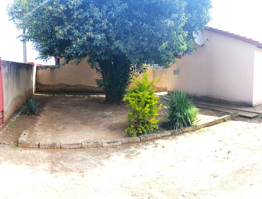 2 Bedroom Property for Sale in Windmill Park Gauteng