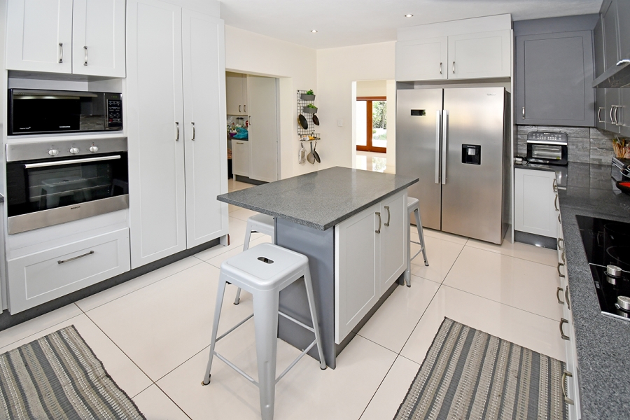 4 Bedroom Property for Sale in Bryanston Gauteng