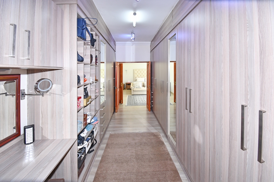 4 Bedroom Property for Sale in Bryanston Gauteng