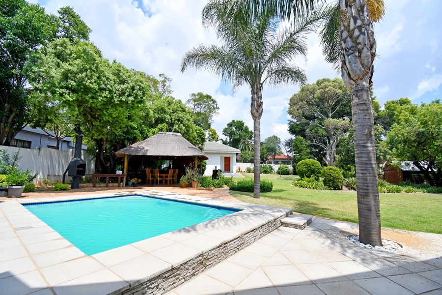 4 Bedroom Property for Sale in Bryanston Gauteng