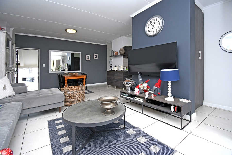 3 Bedroom Property for Sale in Olivedale Gauteng