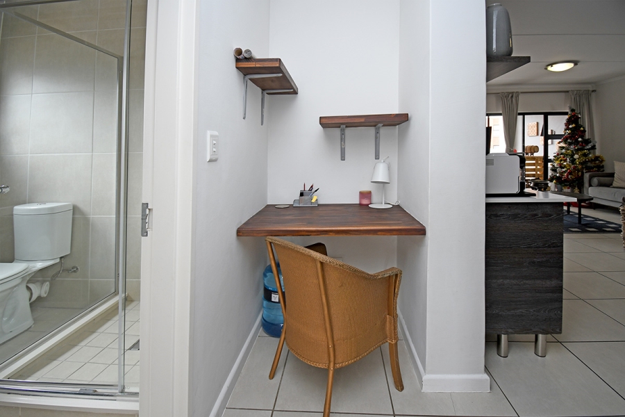 3 Bedroom Property for Sale in Olivedale Gauteng