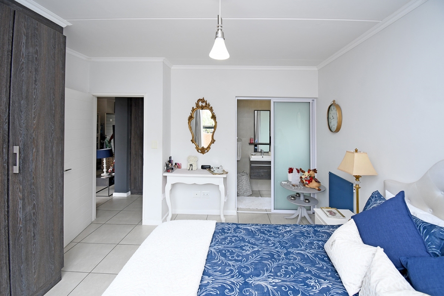 3 Bedroom Property for Sale in Olivedale Gauteng