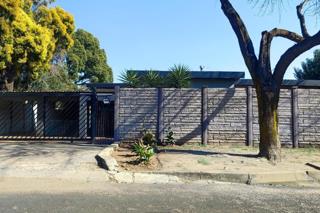 4 Bedroom Property for Sale in Verwoerdpark Gauteng
