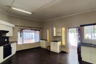 4 Bedroom Property for Sale in Verwoerdpark Gauteng