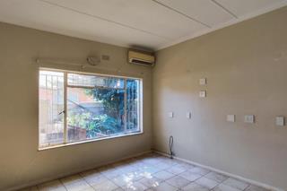 4 Bedroom Property for Sale in Verwoerdpark Gauteng