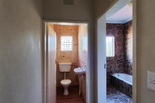 4 Bedroom Property for Sale in Verwoerdpark Gauteng