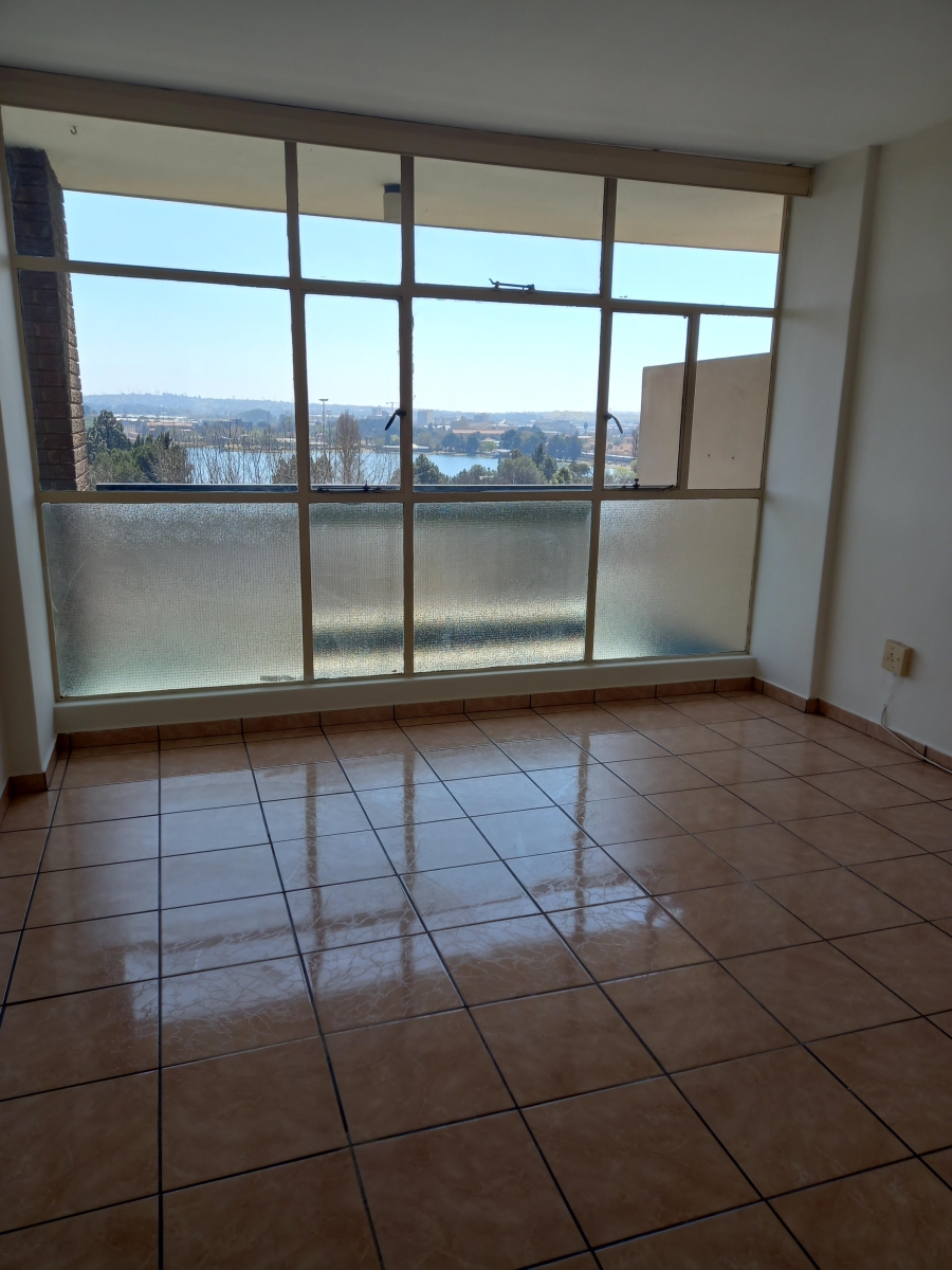2 Bedroom Property for Sale in Denlee Gauteng