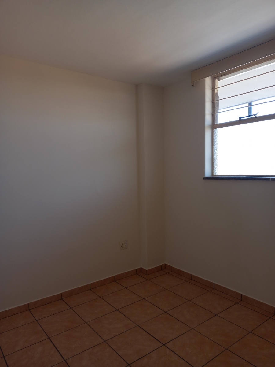 2 Bedroom Property for Sale in Denlee Gauteng