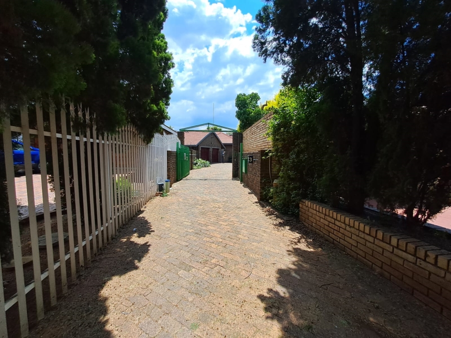 4 Bedroom Property for Sale in Hazelpark Gauteng