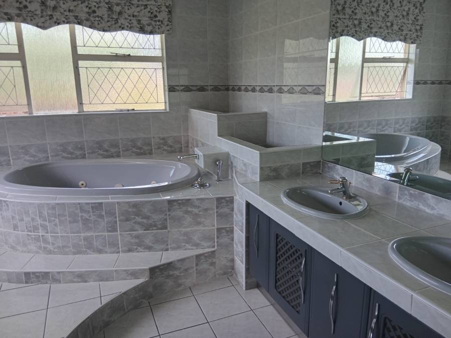 3 Bedroom Property for Sale in Lambton Gauteng