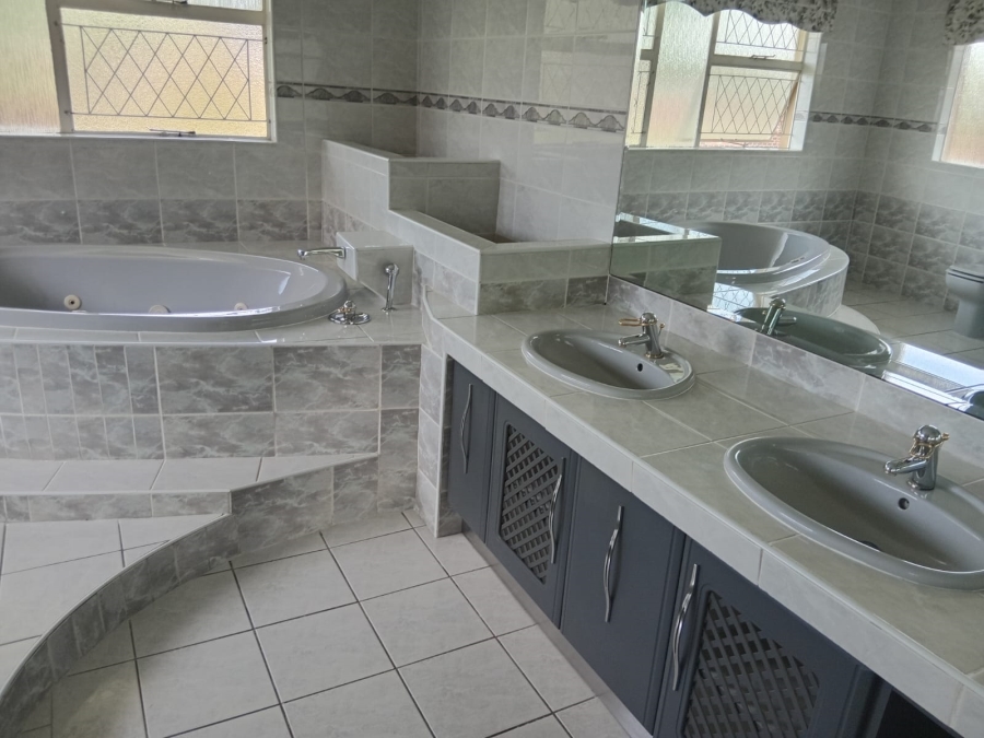 3 Bedroom Property for Sale in Lambton Gauteng