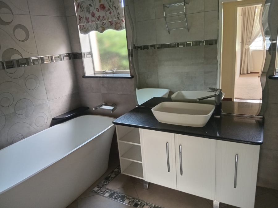 3 Bedroom Property for Sale in Lambton Gauteng