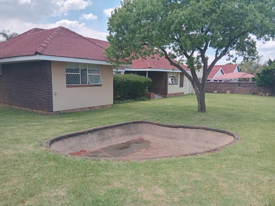 3 Bedroom Property for Sale in Lambton Gauteng