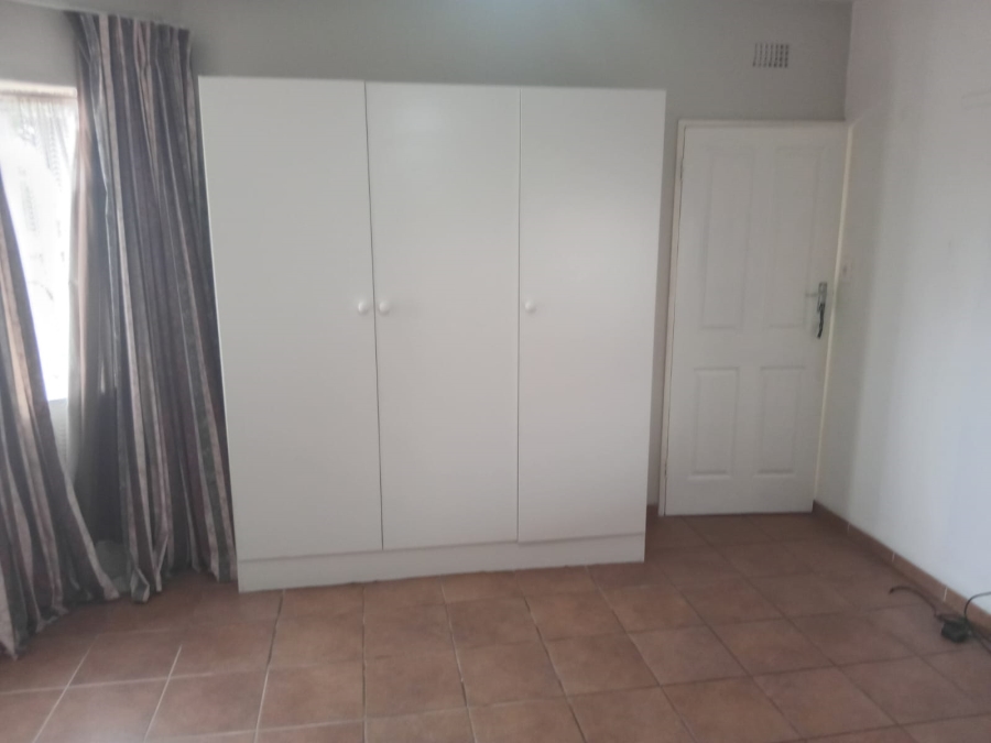 2 Bedroom Property for Sale in Albemarle Gauteng