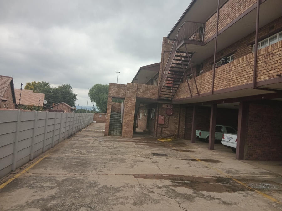 2 Bedroom Property for Sale in Albemarle Gauteng