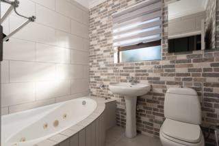 3 Bedroom Property for Sale in Brackenhurst Gauteng