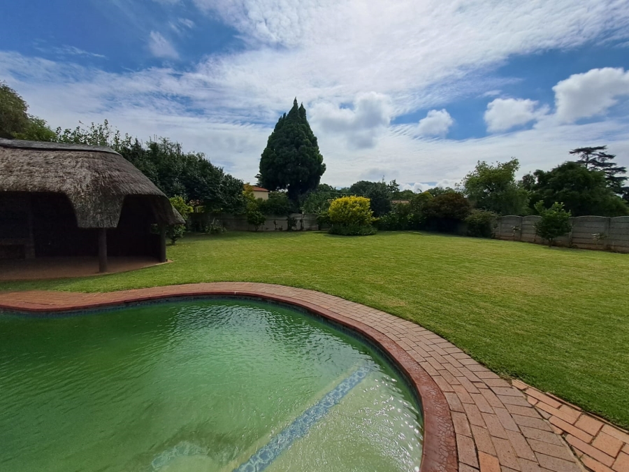 3 Bedroom Property for Sale in Brackenhurst Gauteng