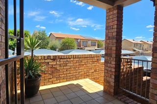 2 Bedroom Property for Sale in New Redruth Gauteng