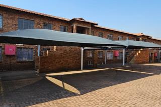 2 Bedroom Property for Sale in New Redruth Gauteng