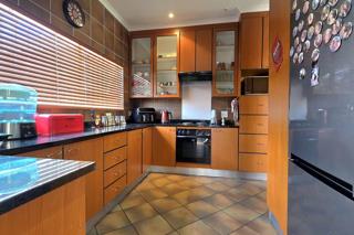 4 Bedroom Property for Sale in Brackendowns Gauteng