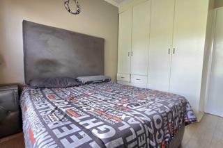 4 Bedroom Property for Sale in Brackendowns Gauteng