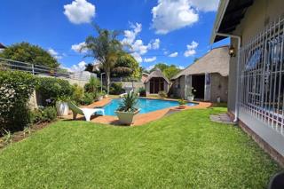 4 Bedroom Property for Sale in Brackendowns Gauteng