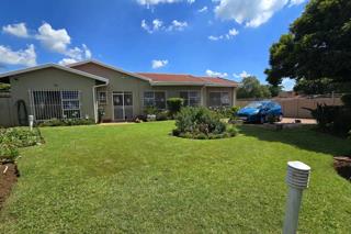 4 Bedroom Property for Sale in Brackendowns Gauteng