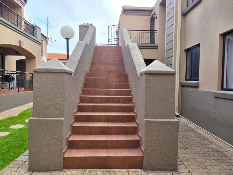 2 Bedroom Property for Sale in Meyersdal Gauteng