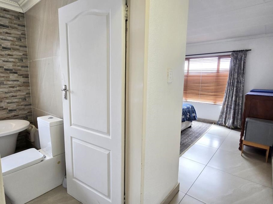 2 Bedroom Property for Sale in Meyersdal Gauteng