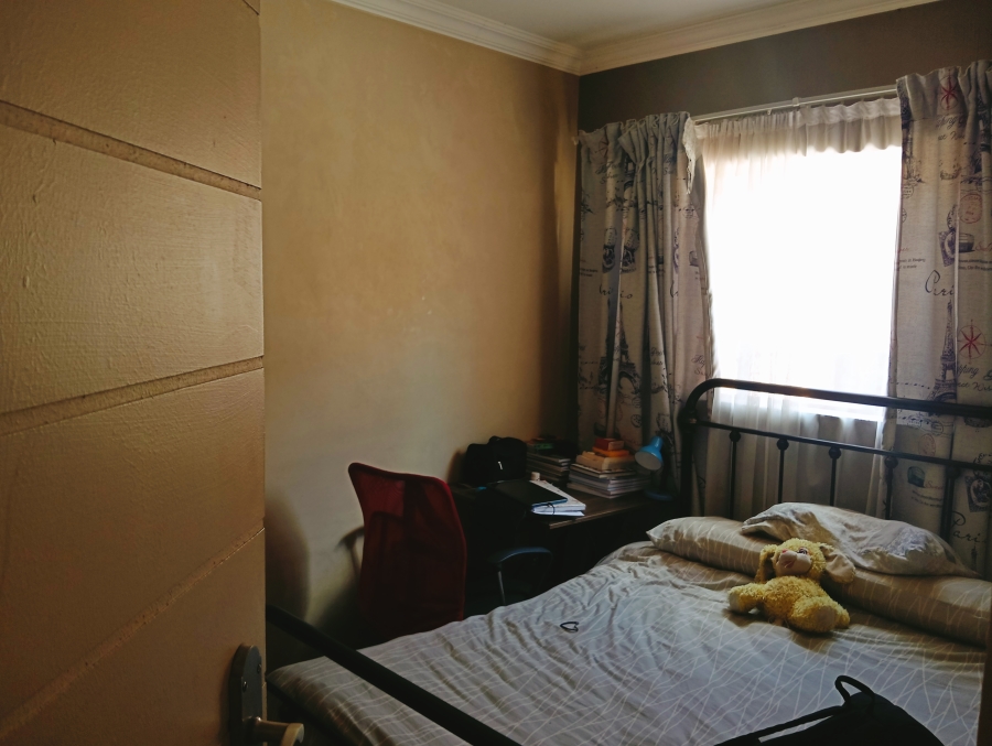 2 Bedroom Property for Sale in Pretoria West Gauteng