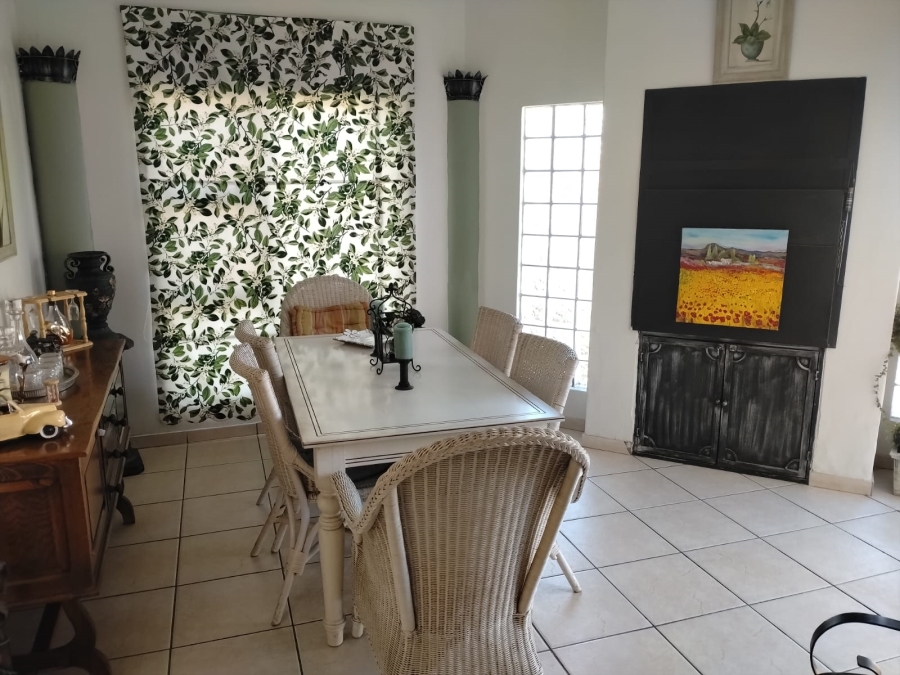 4 Bedroom Property for Sale in Bassonia Gauteng