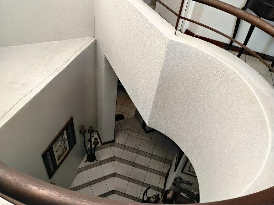 4 Bedroom Property for Sale in Bassonia Gauteng