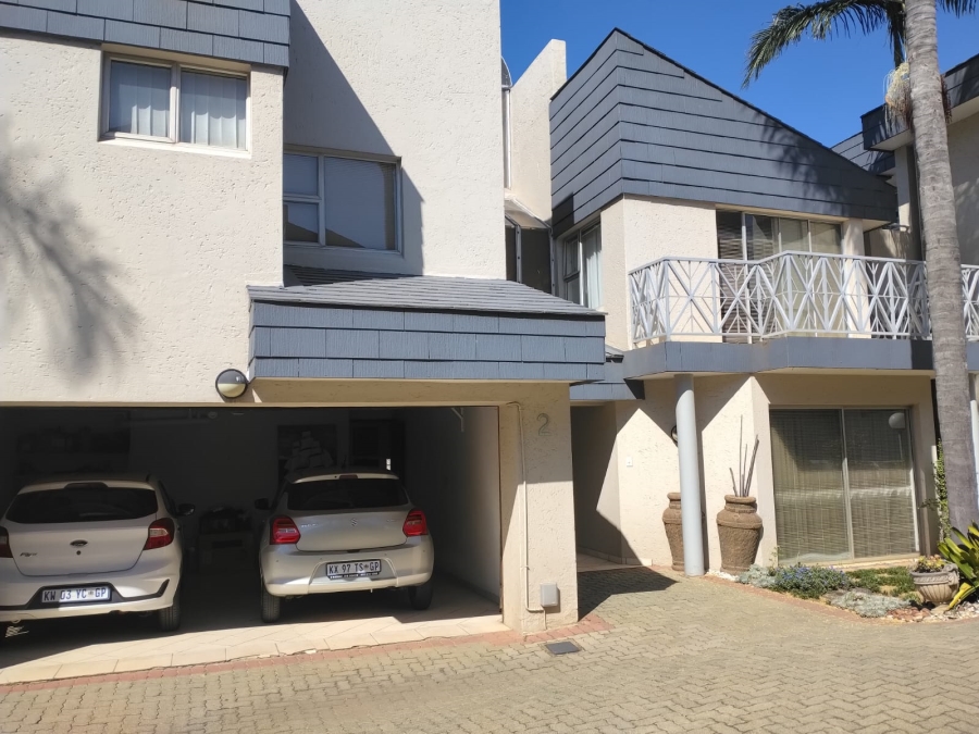 4 Bedroom Property for Sale in Bassonia Gauteng