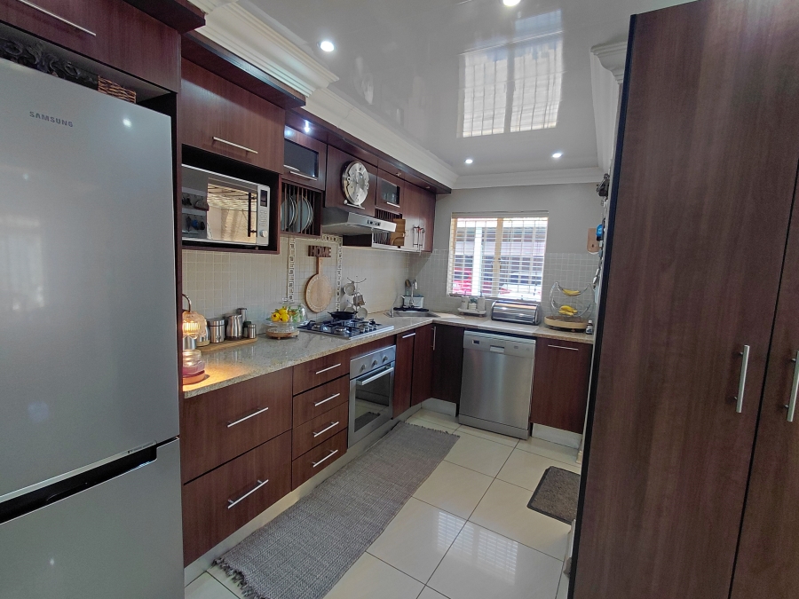 2 Bedroom Property for Sale in Elandspark Gauteng