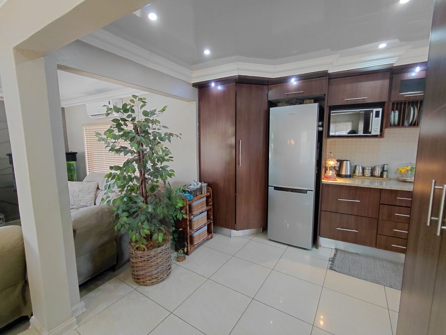 2 Bedroom Property for Sale in Elandspark Gauteng