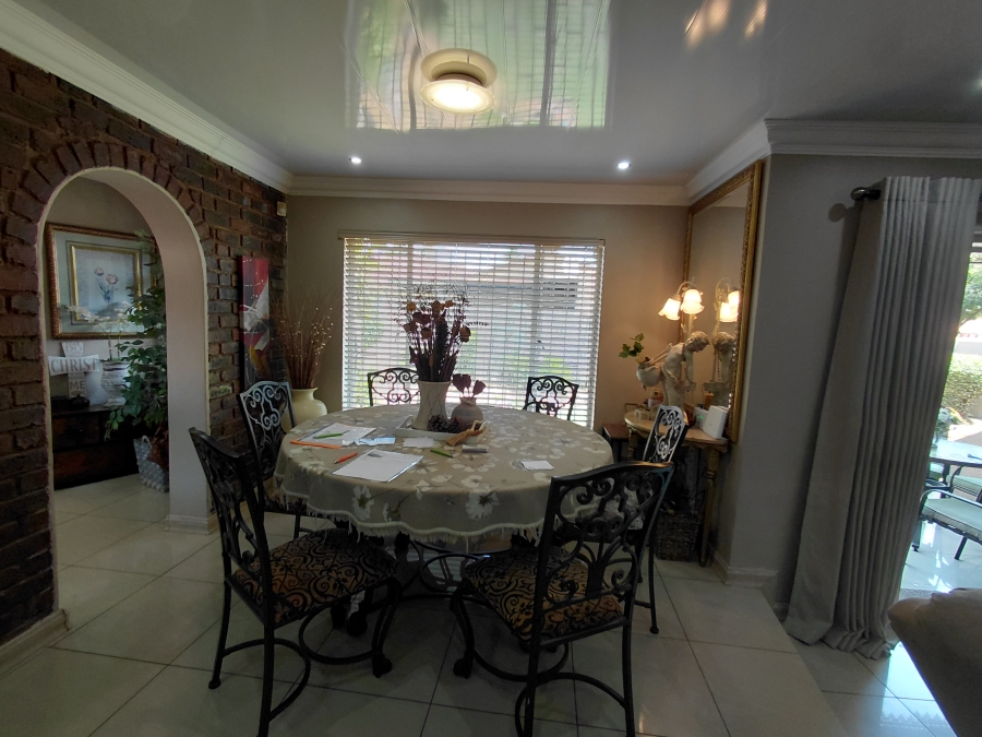 2 Bedroom Property for Sale in Elandspark Gauteng