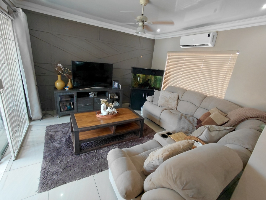 2 Bedroom Property for Sale in Elandspark Gauteng