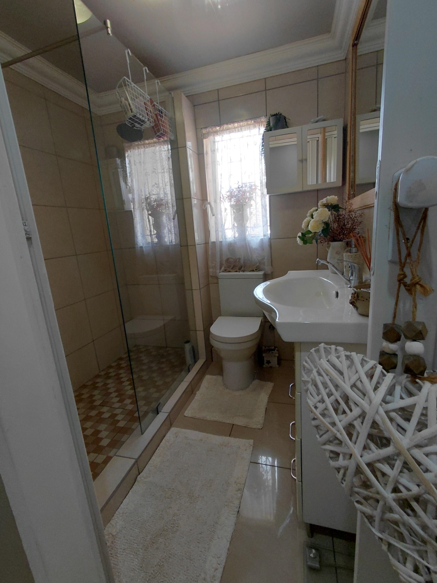 2 Bedroom Property for Sale in Elandspark Gauteng