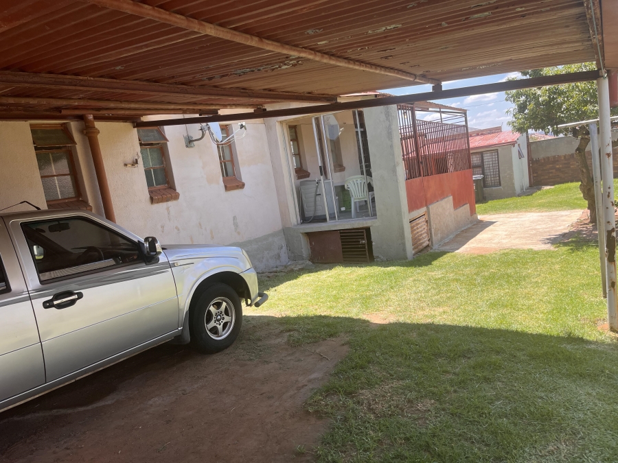 3 Bedroom Property for Sale in South Hills Gauteng