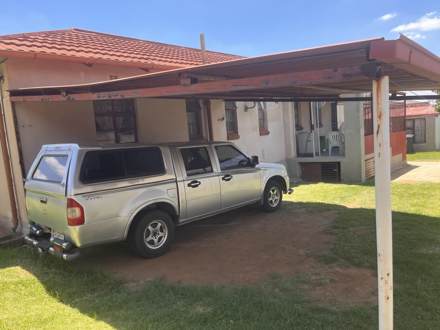 3 Bedroom Property for Sale in South Hills Gauteng