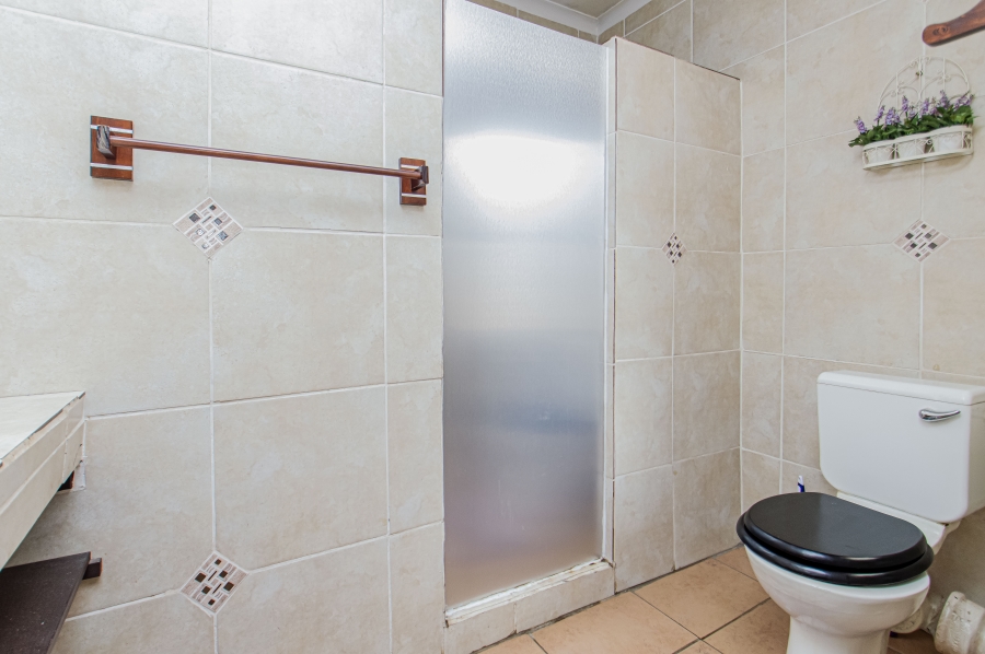 5 Bedroom Property for Sale in Randhart Gauteng