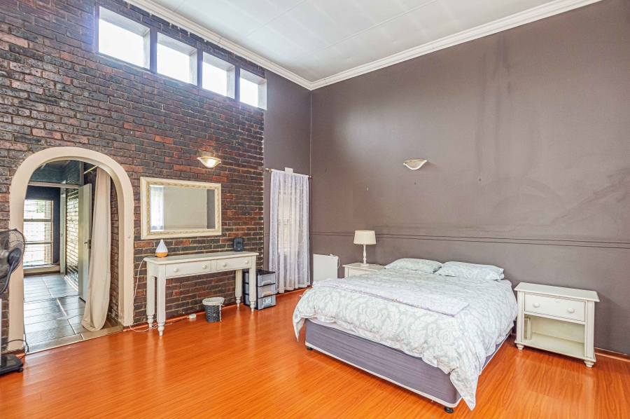 5 Bedroom Property for Sale in Randhart Gauteng